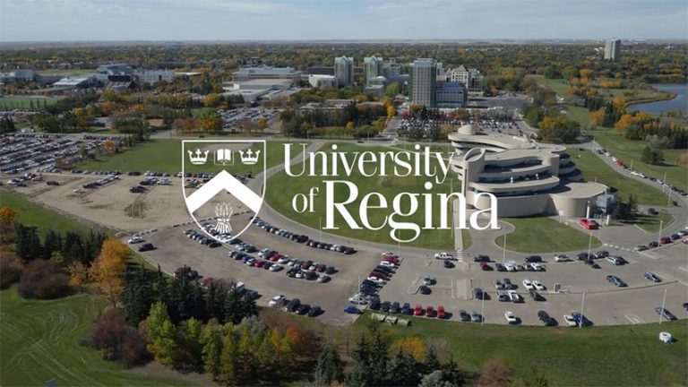 里賈納大學(University of Regina)多個學生作弊 侵系統改分 涉賄賂教授