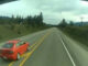 紅色 Mazda 私家車在卑詩 Highway 1 行駛的行車紀錄儀畫面