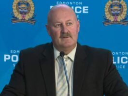 愛民頓前警員Bill Clark向傳媒洩密受處分 有條件撤銷定罪