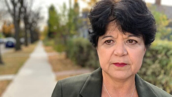 亞省公務員工會主席Sandra Azocar談及殘障兒童支援輪候問題。