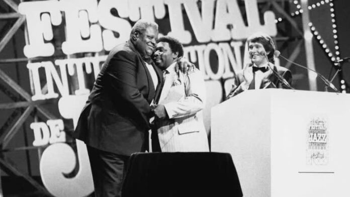 Oscar Peterson, Oliver Jones and Alain Simard on stage at Salle Wilfrid-Pelletier at Montreal Jazz Fest 1989