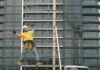 加拿大建築工人在工地工作的照片