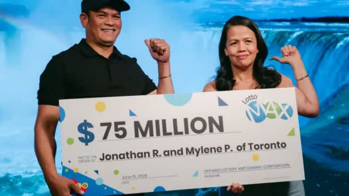 Lotto Max 頭獎得主相關照片。