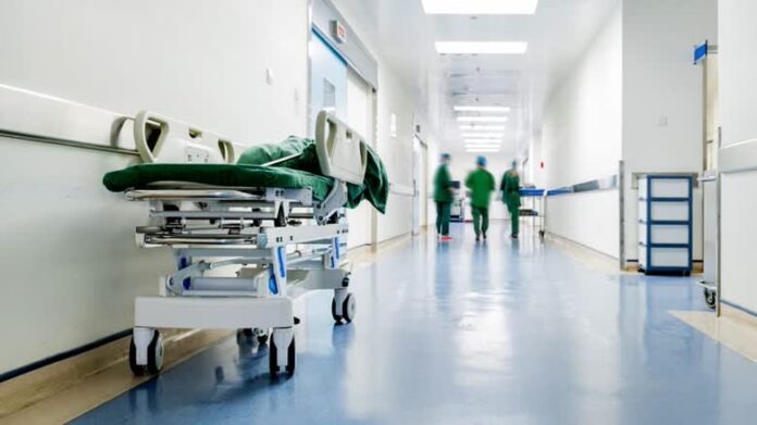 亞省醫院手術病床與醫護人員