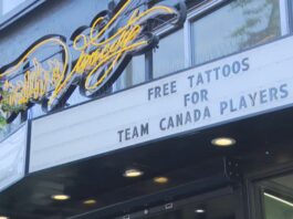 溫哥華 Granville Street 一間紋身店在世界盃期間迎來更多顧客。