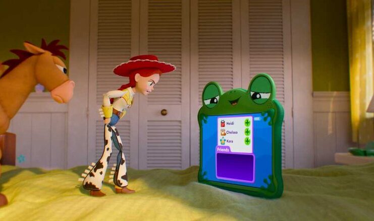 《Toy Story 5》中 Jessie 與 Bullseye 面對平板角色 Lilypad。