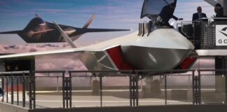 英國航展上展示的第六代戰機原型模型。
