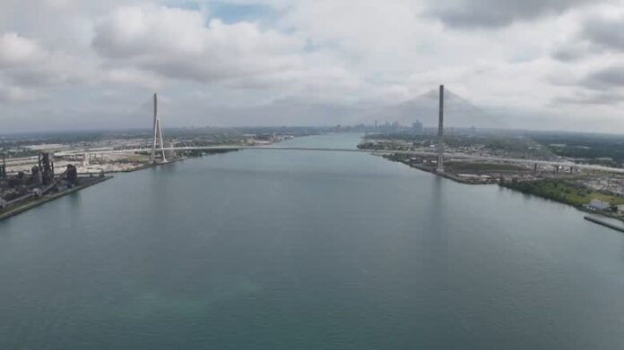 ghbrg-featured Gordie Howe International Bridge 橫跨底特律河的橋身外觀。