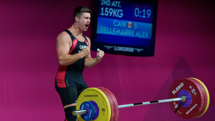 加拿大舉重選手Alex Bellemarre在Glasgow英聯邦運動會比賽。