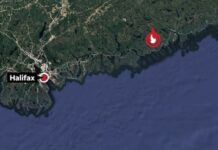 Nova Scotia Wildfire Viewer 顯示 Mooseland Road 山火範圍。