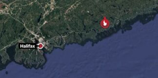 Nova Scotia Wildfire Viewer 顯示 Mooseland Road 山火範圍。