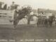 Norman Edge 於 1930 年在卡加利牛仔節比賽的檔案照片。