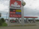 愛民頓一個 Petro-Canada 油站的油價牌。