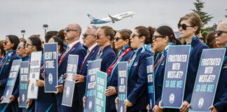 WestJet機艙服務員通過三年新合約　結束夏季勞資爭議