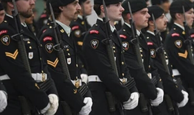 CFB Edmonton擬增約千人　新陸軍師司令部負責遠征任務