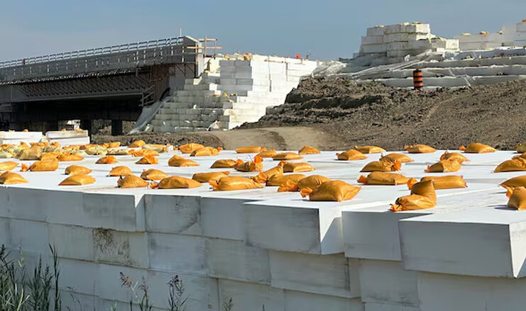 溫莎建天橋用巨型泡沫塊　減少地基沉降