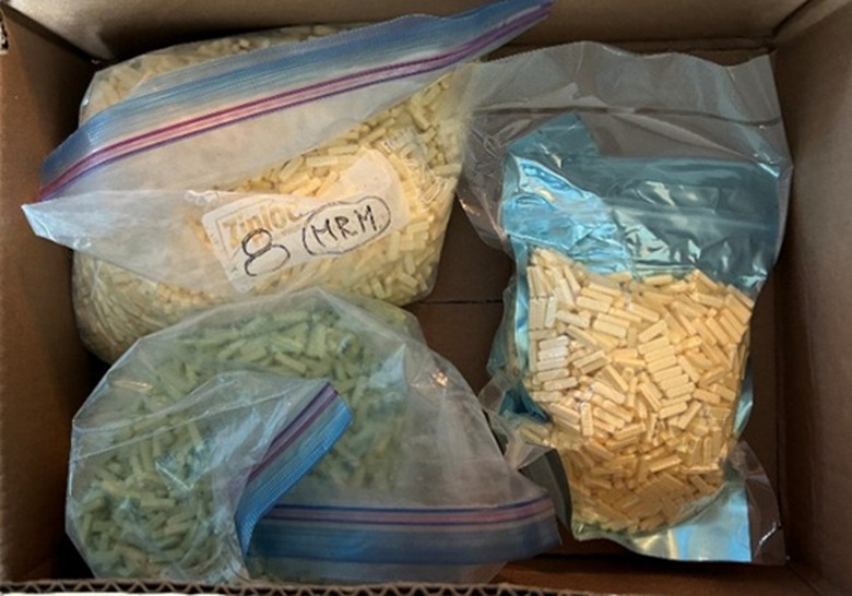 警方在網上販毒調查檢獲的物品