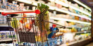 加拿大食品價格五年升近三成　專家剖析肉類及蔬菜漲價原因
