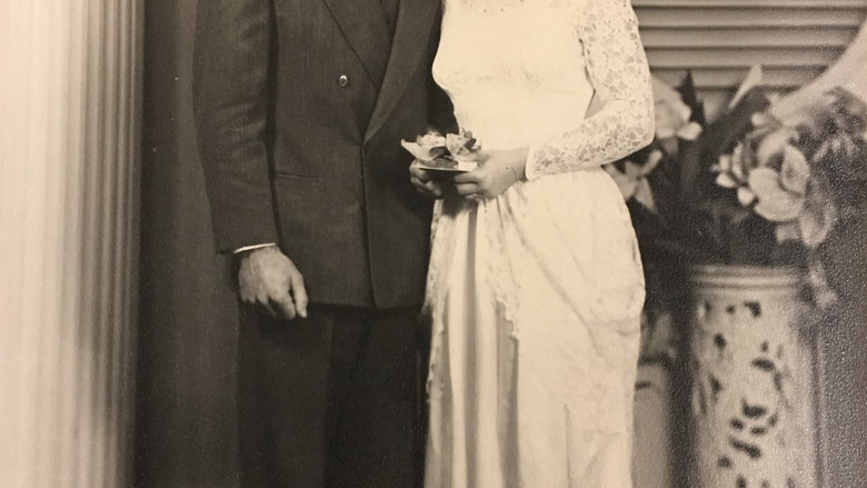 沙省夫婦慶結婚75周年 從騎馬約會走到駕電動車見證生活巨變