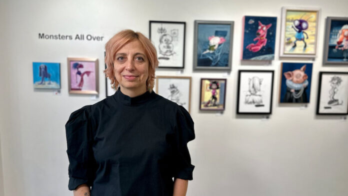圖片來源：Talia Ricci/CBC。Inna Gertsberg’s 'Monsters are People Too: 10 Years of Draw Me A Monster' is showcasing at Gallery 1065 until Nov. 1.