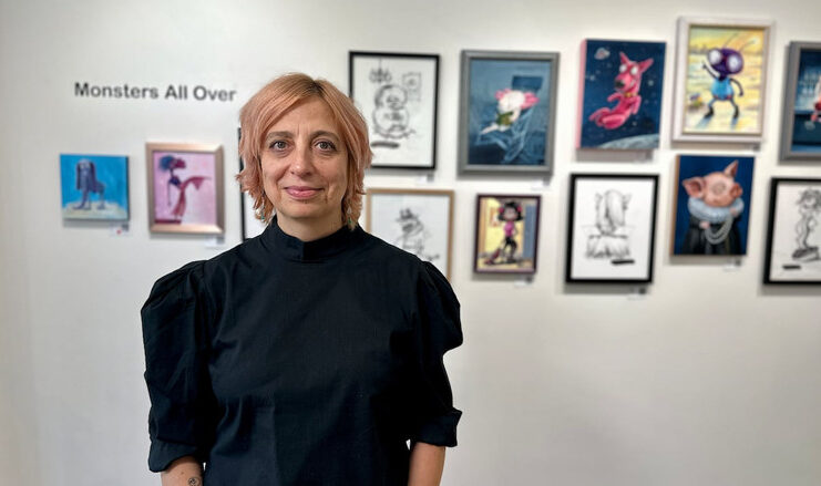 圖片來源：Talia Ricci/CBC。Inna Gertsberg’s 'Monsters are People Too: 10 Years of Draw Me A Monster' is showcasing at Gallery 1065 until Nov. 1.
